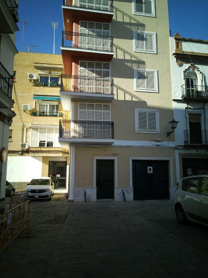 Triana Ruisenor Sevilha Exterior foto